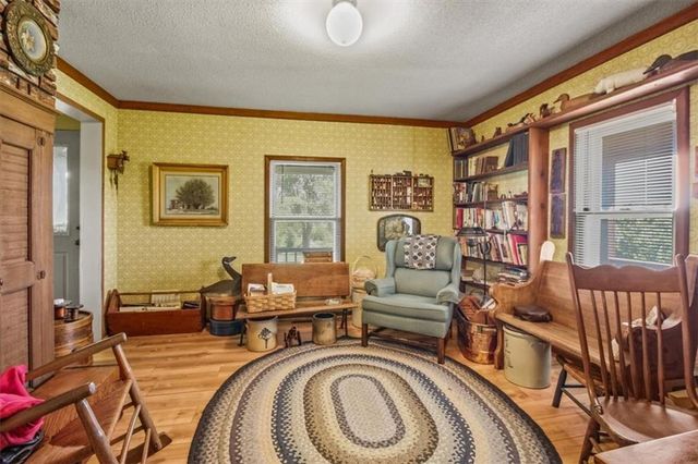 37909 E Hudson Road, Oak Grove, MO 64075