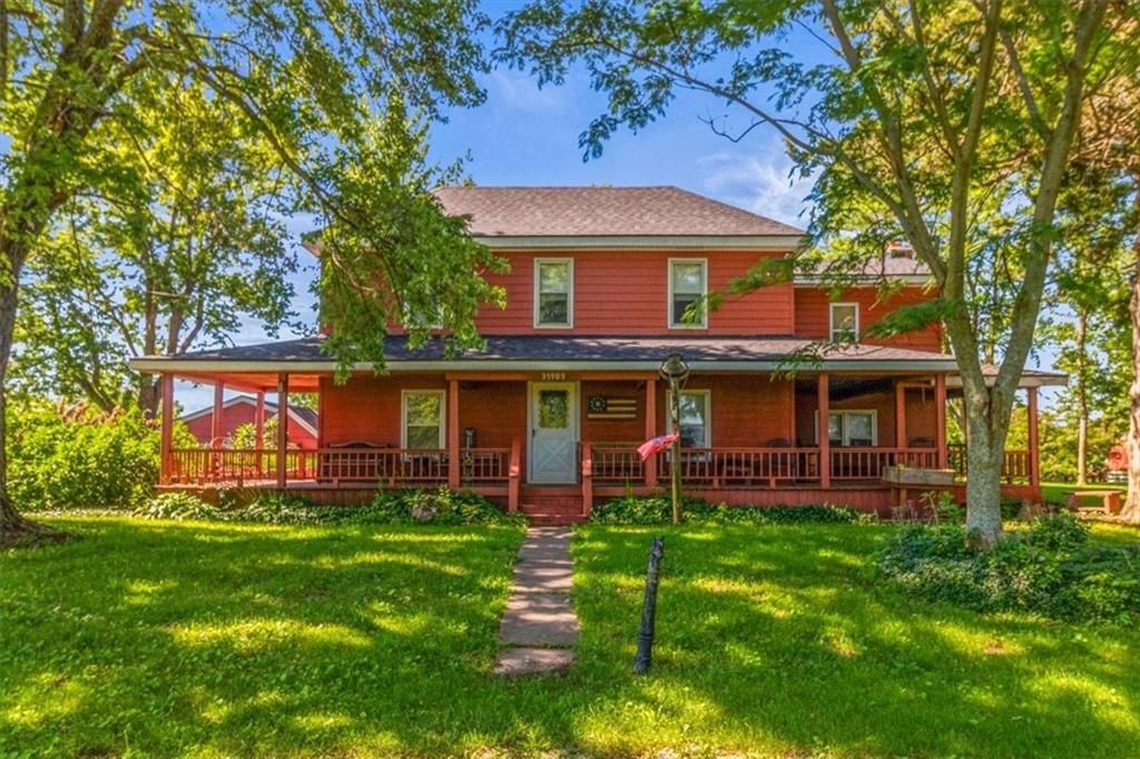 37909 E Hudson Road, Oak Grove, MO 64075