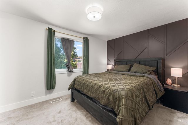 2721 N Christine St, Boise, ID 83704