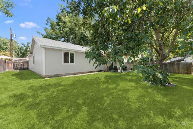 2721 N Christine St, Boise, ID 83704
