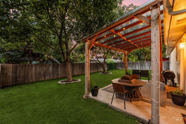 2721 N Christine St, Boise, ID 83704