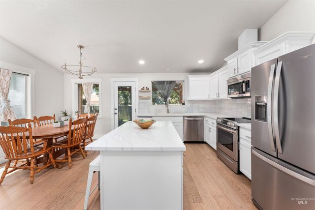 2721 N Christine St, Boise, ID 83704