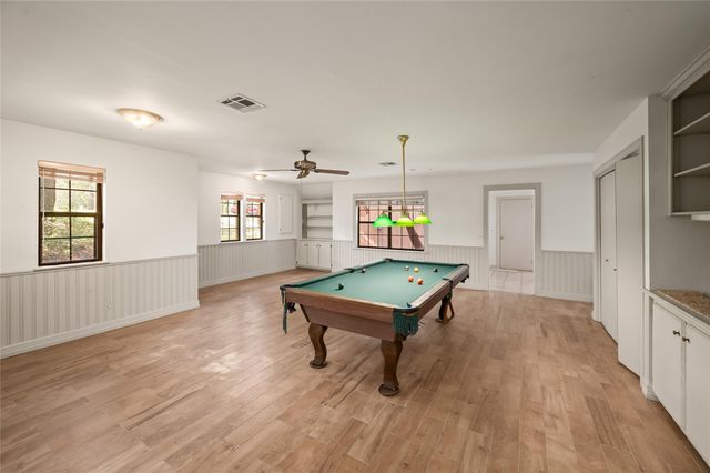 20404 Doral Drive, Huntsville, TX 77320