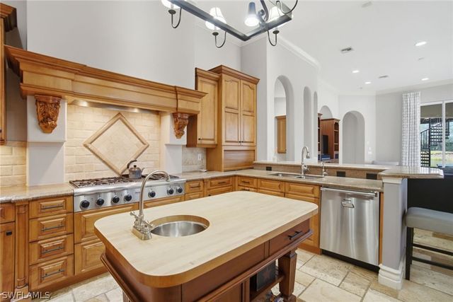 12590 Vittoria WAY, Fort Myers, FL 33912