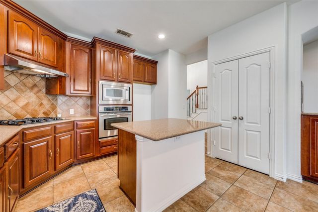 10909 Prescott Drive, Frisco, TX 75033