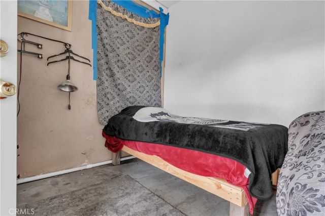 2063 E Knopf, Compton, CA 90222