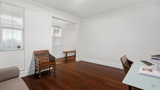 7280 Willow Creek Cir, Vallejo, CA 94591