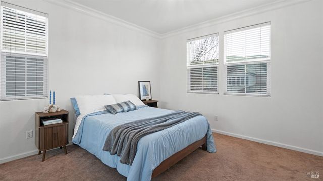 7280 Willow Creek Cir, Vallejo, CA 94591