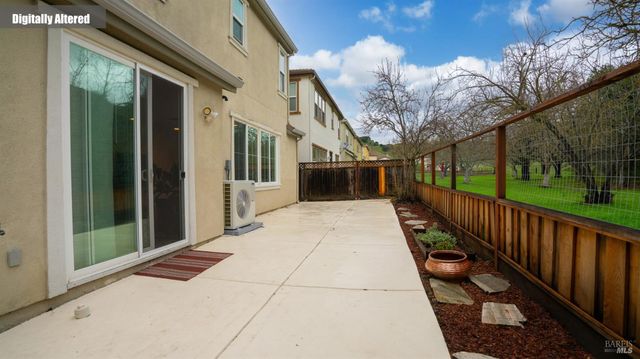 7280 Willow Creek Cir, Vallejo, CA 94591