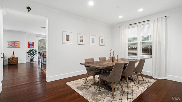 7280 Willow Creek Cir, Vallejo, CA 94591