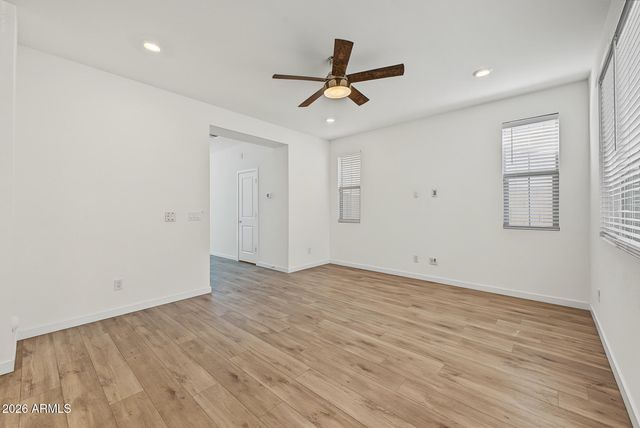1323 W BLUEJAY Drive, Chandler, AZ 85286