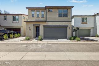1323 W BLUEJAY Drive, Chandler, AZ 85286