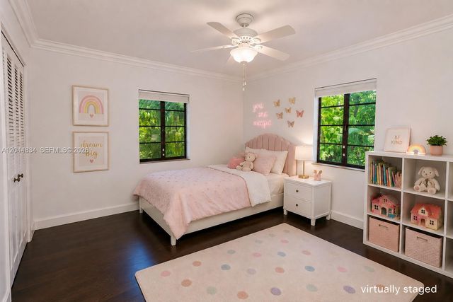 5390 Sunset Drive, Miami, FL 33143