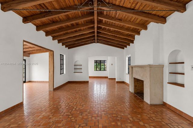 5390 Sunset Drive, Miami, FL 33143