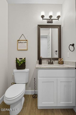 12333 Clifton Hill Road, El Paso, TX 79928