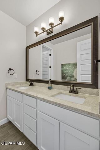 12333 Clifton Hill Road, El Paso, TX 79928