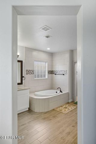 12333 Clifton Hill Road, El Paso, TX 79928