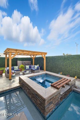 12333 Clifton Hill Road, El Paso, TX 79928