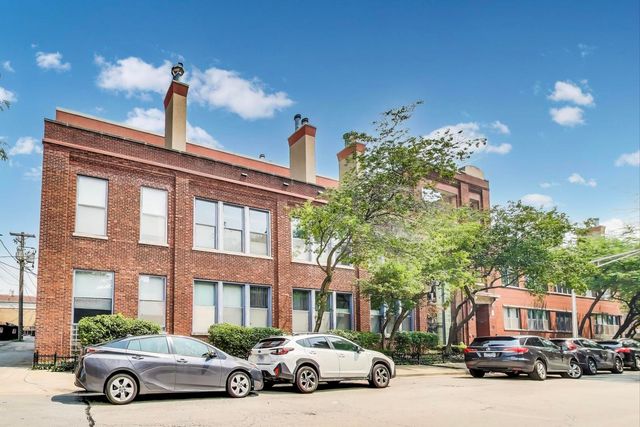525 N ADA Street 4, Chicago, IL 60642