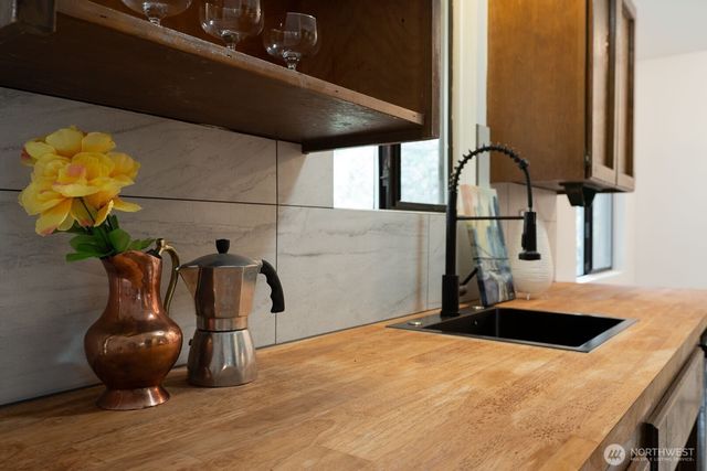 1625 Camas Avenue NE, Renton, WA 98056