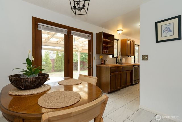 1625 Camas Avenue NE, Renton, WA 98056