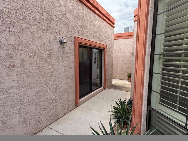 4132 E Grandview Circle, Mesa, AZ 85205