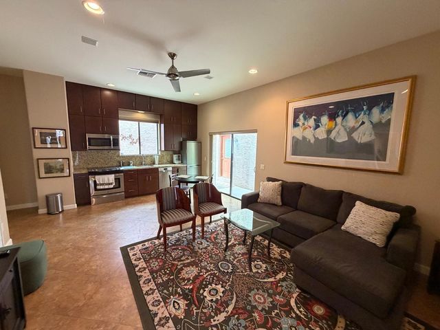 4132 E Grandview Circle, Mesa, AZ 85205