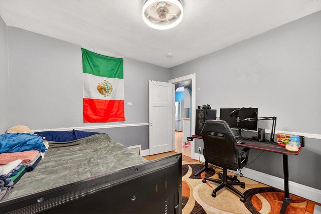 333 W Bender ROAD, Glendale, WI 53217