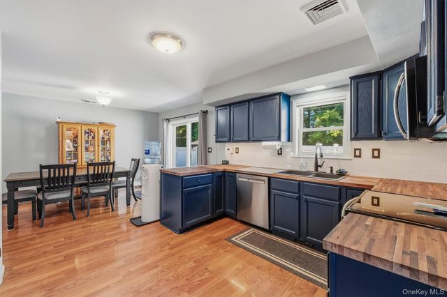 158 Robinson Lane, Wappingers Falls, NY 12590
