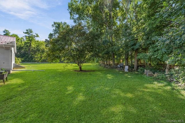 158 Robinson Lane, Wappingers Falls, NY 12590