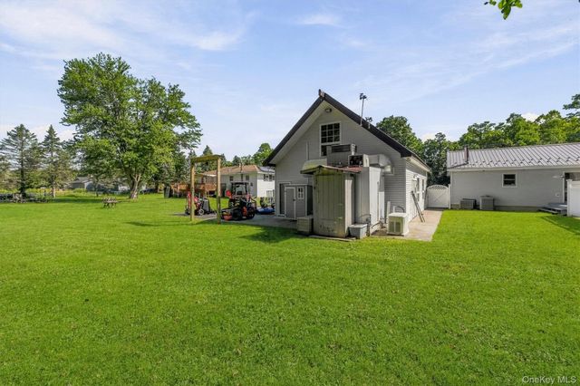 158 Robinson Lane, Wappingers Falls, NY 12590