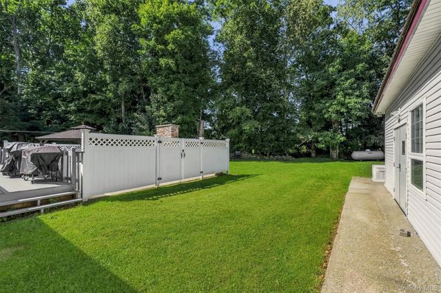 158 Robinson Lane, Wappingers Falls, NY 12590