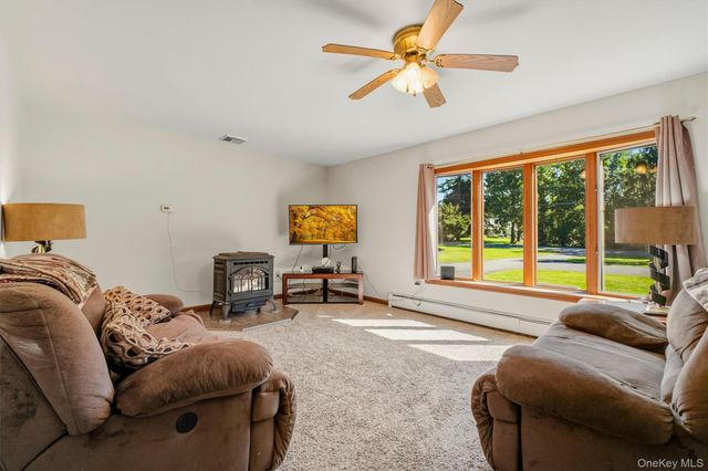 158 Robinson Lane, Wappingers Falls, NY 12590