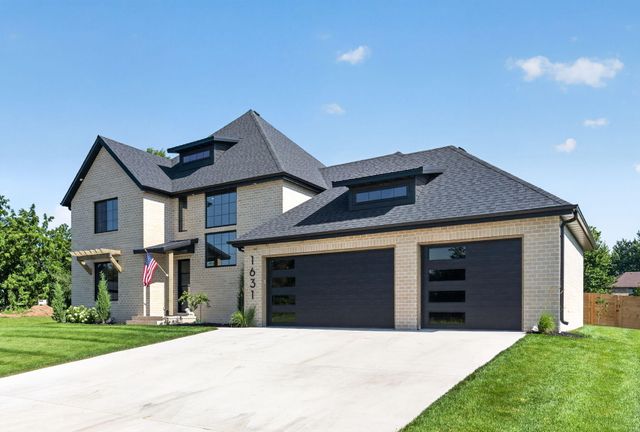 1631 E Cobblestone Drive, Ozark, MO 65721