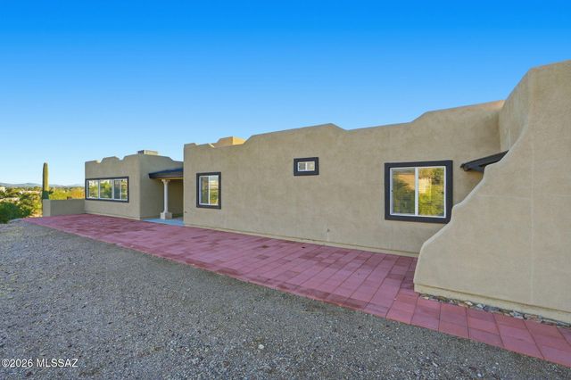 5051 N Hillcrest Drive, Tucson, AZ 85704