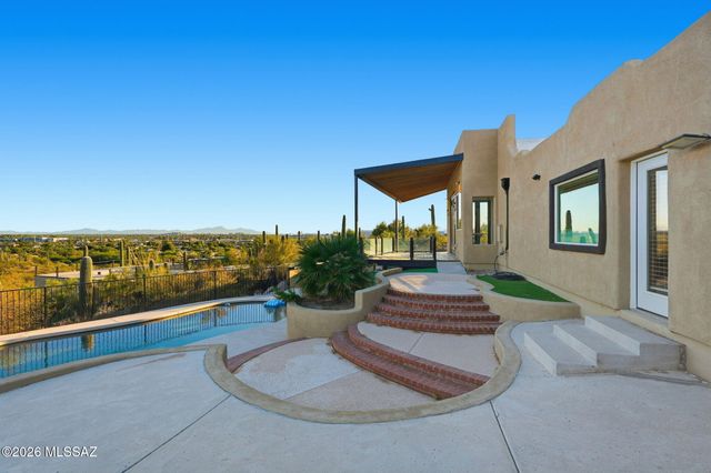 5051 N Hillcrest Drive, Tucson, AZ 85704