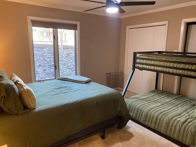 46B Peninsula Dr Unit 14-B, Mount Ida, AR 71957