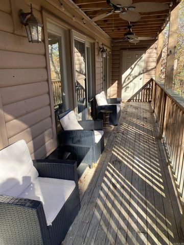 46B Peninsula Dr Unit 14-B, Mount Ida, AR 71957