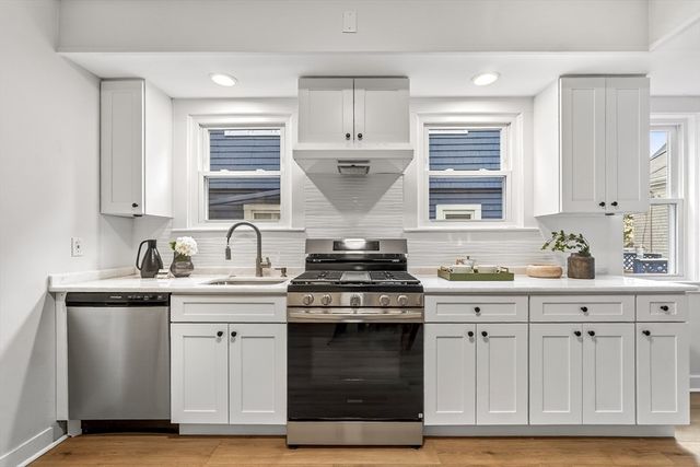 335 Huron Ave, Cambridge, MA 02138