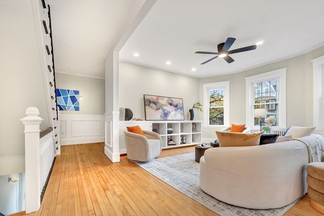 335 Huron Ave, Cambridge, MA 02138