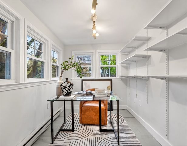 335 Huron Ave, Cambridge, MA 02138