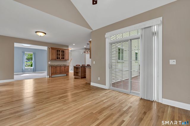 3 Arrowhead Trail, Waterford, CT 06385