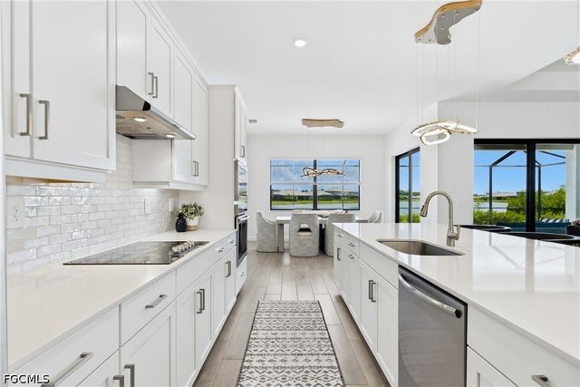 10761 Timber Creek DR, Fort Myers, FL 33913