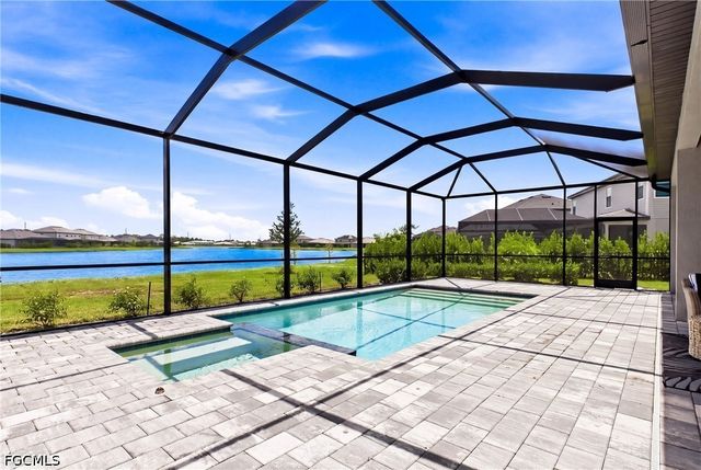 10761 Timber Creek DR, Fort Myers, FL 33913