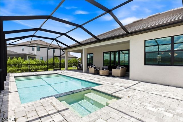 10761 Timber Creek DR, Fort Myers, FL 33913