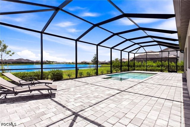 10761 Timber Creek DR, Fort Myers, FL 33913