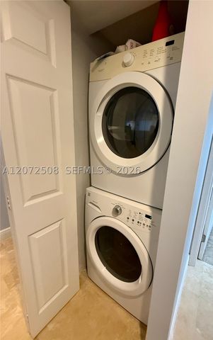 770 Claughton Island Dr 2016, Miami, FL 33131