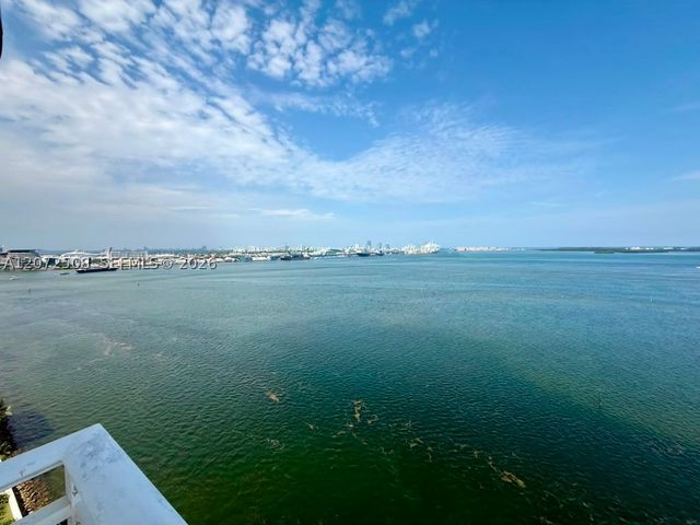770 Claughton Island Dr 2016, Miami, FL 33131