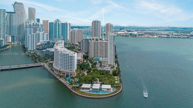 770 Claughton Island Dr 2016, Miami, FL 33131