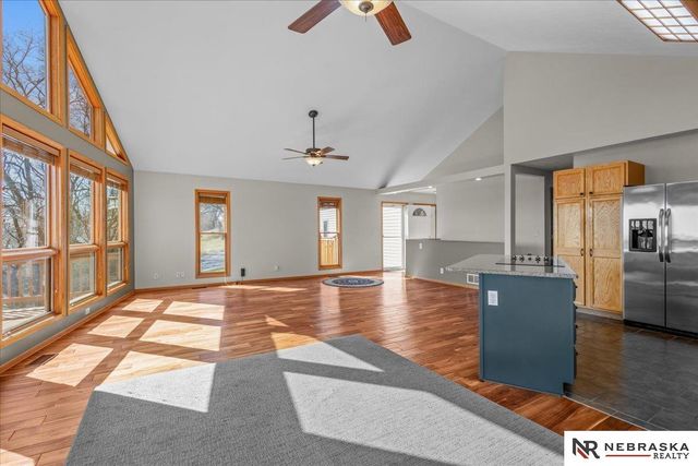 430 S 15th Street, Fort Calhoun, NE 68023